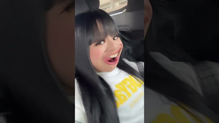 一人で何やってるん？w #shorts #コギャル#kogyaru 【これでも一応モデルですw】