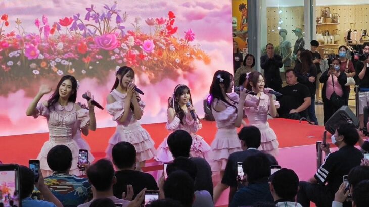 20250705 – BNK48 – Colorcon Wink encore (4K), Roadshow Central Rama II